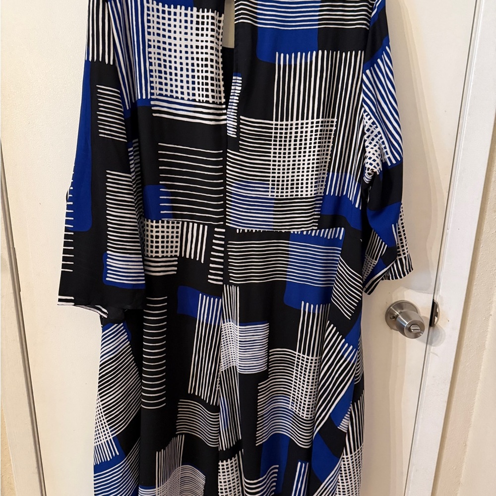 Geometric Black and Blue Dress 26/28